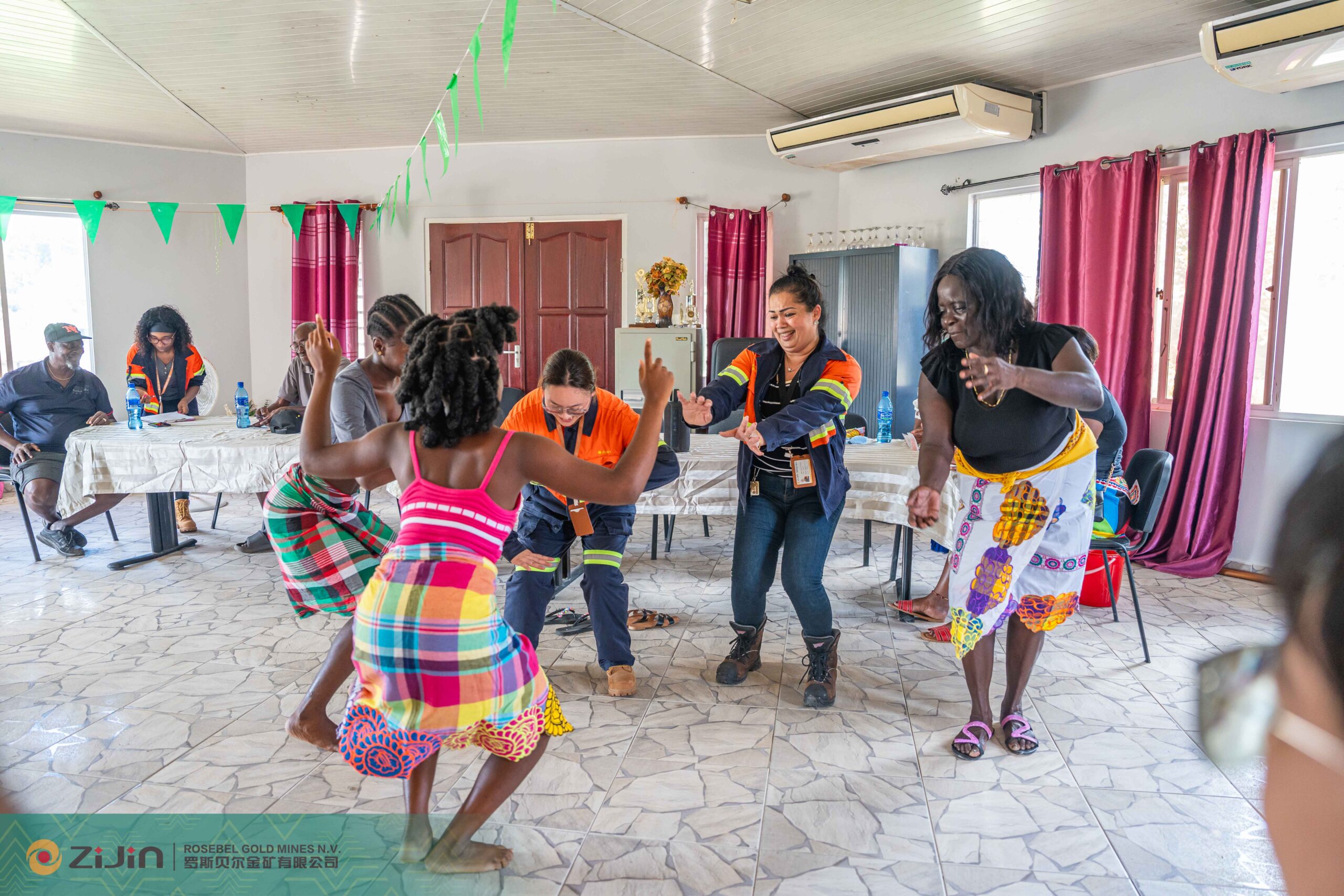 Village_walk-about-228